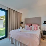 ヴィラ Vacation I Lina, Golf Valley, Private Heated Pool, Jacuzzi, Gated Community, Close To Puerto Banus マルベーリャ