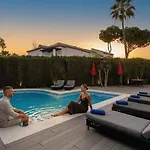 Vacation I Lina, Golf Valley, Private Heated Pool, Jacuzzi, Gated Community, Close To Puerto Banus マルベーリャ