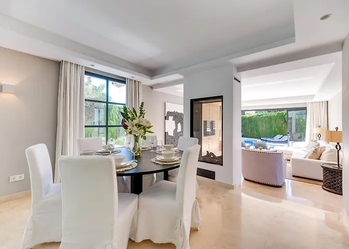 Vacation I Lina, Golf Valley, Private Heated Pool, Jacuzzi, Close To The Marina Marbella