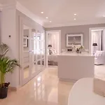 Vacation I Lina, Golf Valley, Private Heated Pool, Jacuzzi, Gated Community, Close To Puerto Banus Vila