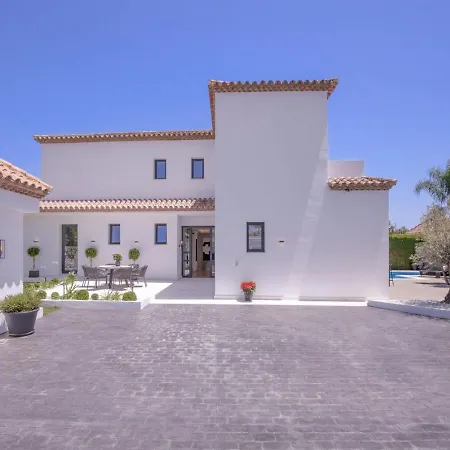 Vacation I Lina, Golf Valley, Private Heated Pool, Jacuzzi, Close To The Marina 马尔韦利亚