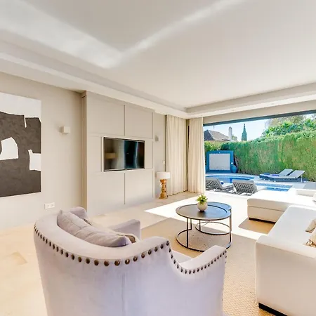 别墅 Vacation I Lina, Golf Valley, Private Heated Pool, Jacuzzi, Close To The Marina *