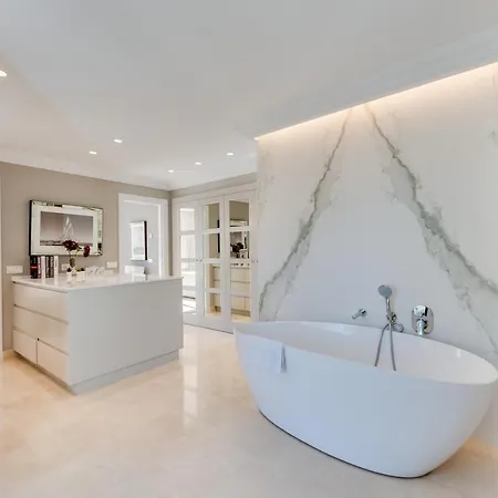 Vacation I Lina, Golf Valley, Private Heated Pool, Jacuzzi, Close To The Marina *