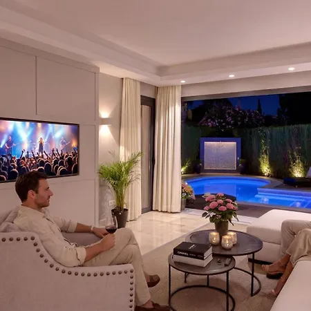 Vacation I Lina, Golf Valley, Private Heated Pool, Jacuzzi, Close To The Marina Marbella