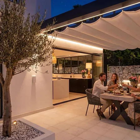 Villa Vacation I Lina, Golf Valley, Private Heated Pool, Jacuzzi, Gated Community, Close To Puerto Banus Marbella