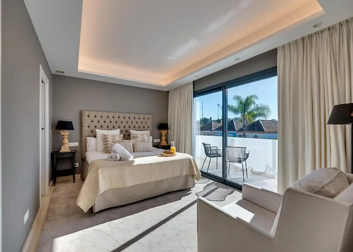 Vacation I Lina, Golf Valley, Private Heated Pool, Jacuzzi, Close To The Marina * Marbella