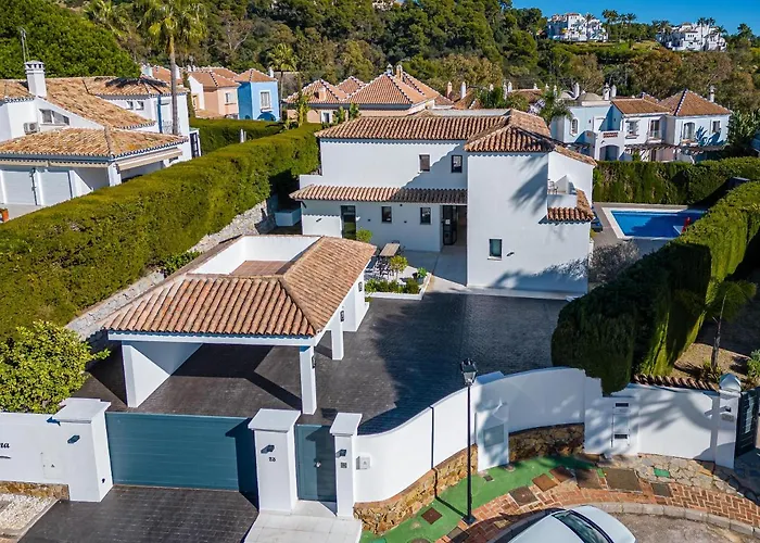 빌라 Vacation I Lina, Golf Valley, Private Heated Pool, Jacuzzi, Close To The Marina *