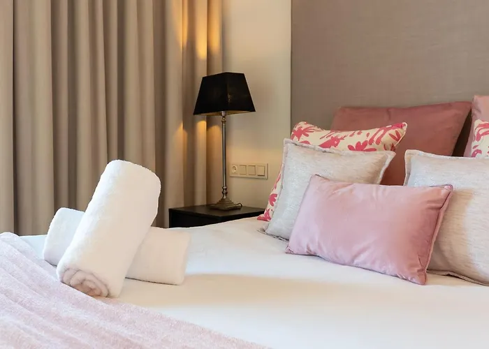Vacation I Lina, Golf Valley, Private Heated Pool, Jacuzzi, Close To The Marina * 마르베야
