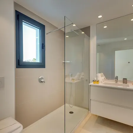 Vacation I Lina, Golf Valley, Private Heated Pool, Jacuzzi, Close To The Marina Marbella